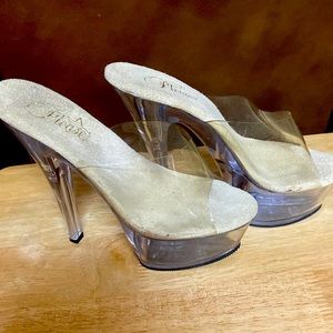Pleasers 6inch clear classic platform